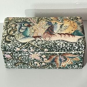 Unbranded Ceramic Trinket Box  Green Floral Bird Hand‎ Painted Textured